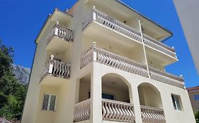 Villa Star